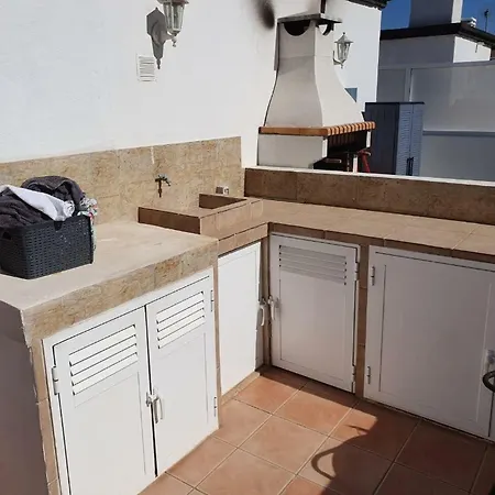 Stylish 2 Bed With Fantastic Ocean Views Holiday home Callao Salvaje