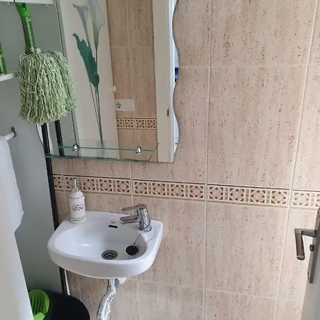 Stylish 2 Bed With Fantastic Ocean Views Holiday home *